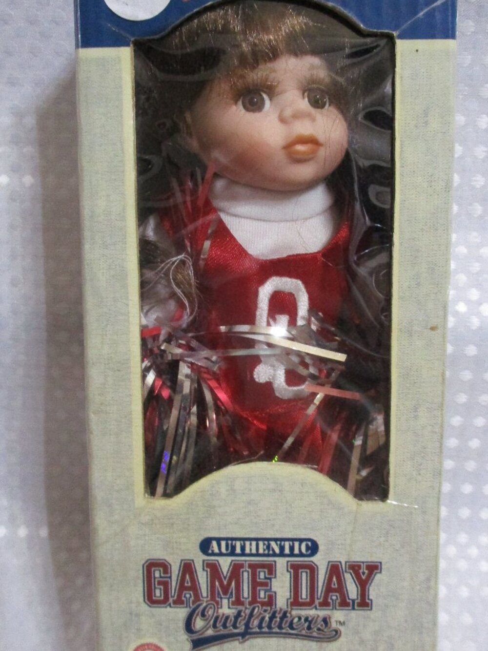 NIB Game Day Outfitters Authentic Collegiate OU Sooners Cheerleader Vinyl Doll
